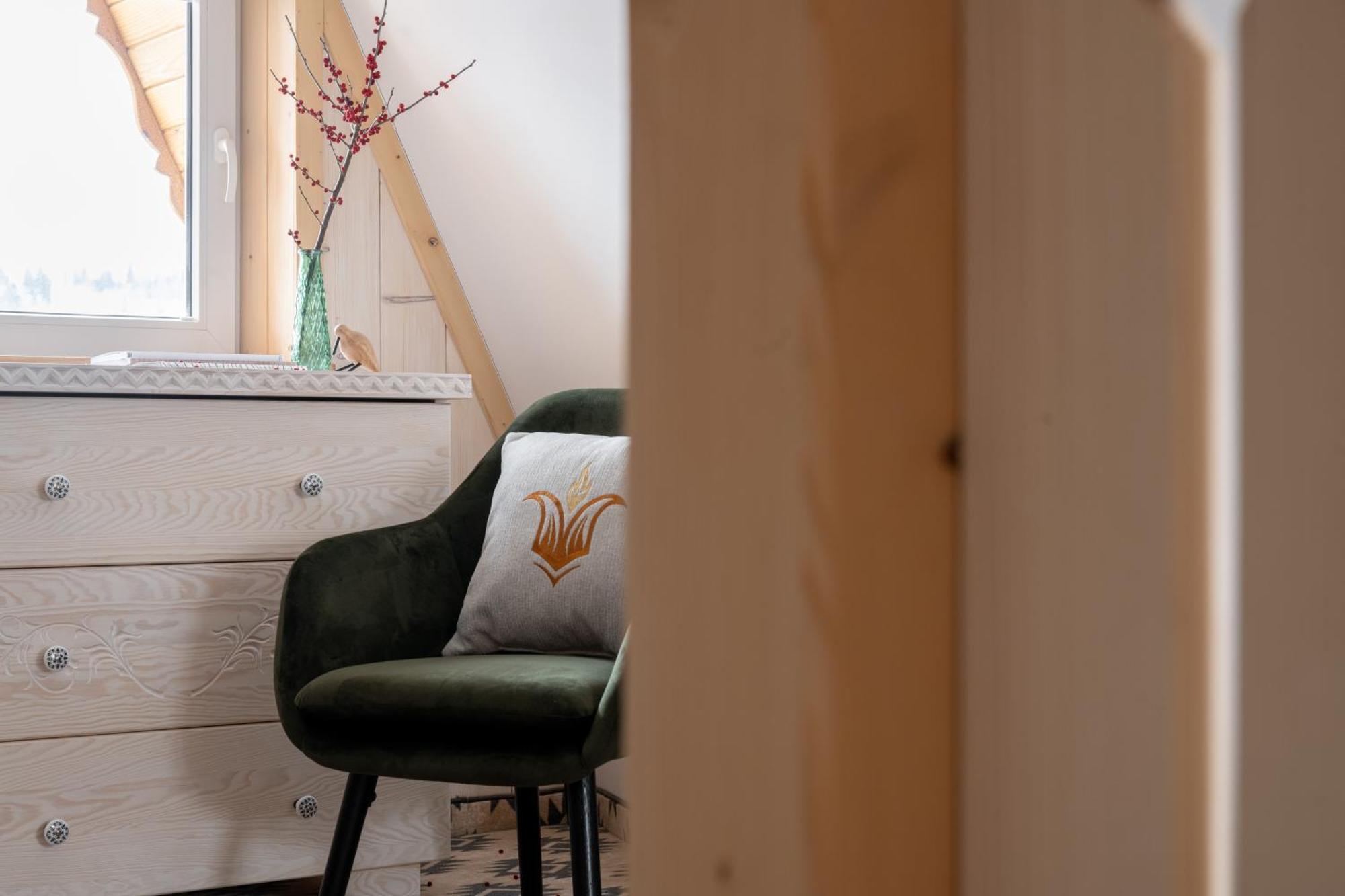 Kominkowy Chill - Jacuzzi, Sauny & Wybrane Apartamenty Z Prywatnym Jacuzzi — Photos 3